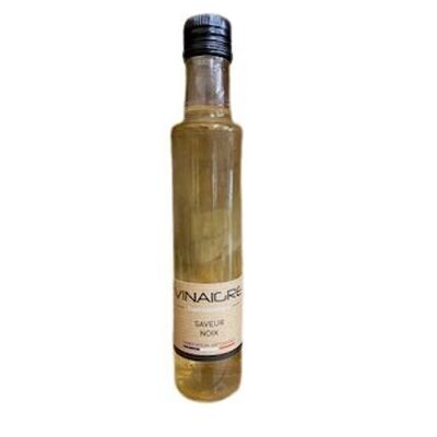 Vinaigre de vin blanc au Noix