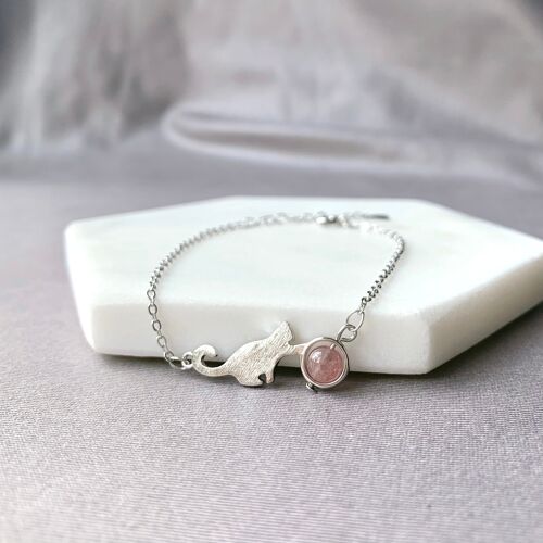 Cute Cat Strawberry Quartz Bracelet