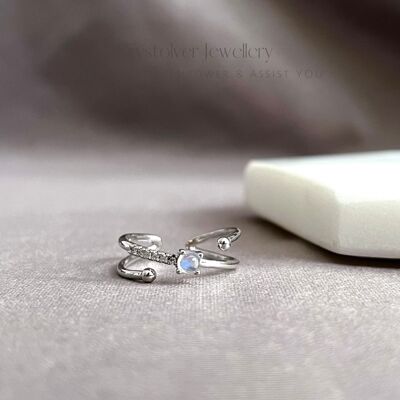 Anello in argento sterling Dainty Moonstone Planet