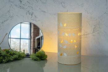 Lampe de table en tissu de lin avec un design d'oiseaux sur un fil | sur le thème de la nature | Veilleuse | avec formes découpées 2