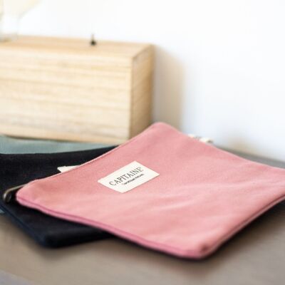 Zippered pouch in organic cotton