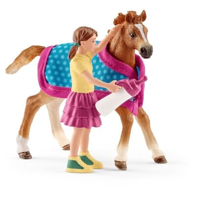 SCHLEICH Horse Club Foal Horse Figura de juguete con manta (42361)