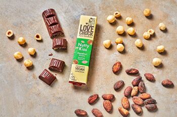 Valentine's gifting Vegan chocolate bar NUTTY KISS Rice drink & Hazelnut 64% 40 g organic 1