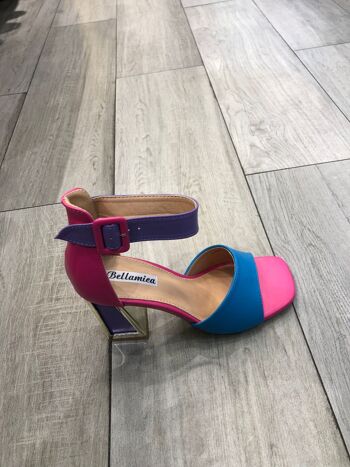 SANDALE MULTICOLORE 25