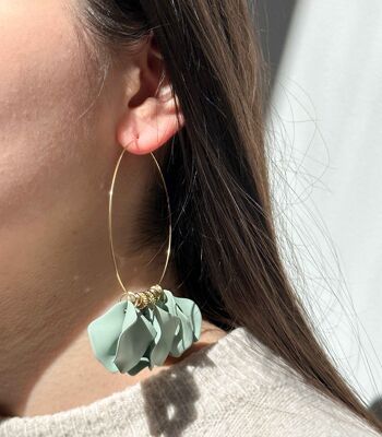 Boucles d'oreilles créoles en résine et cristal - Acier Inoxydable - Vert de gris 3