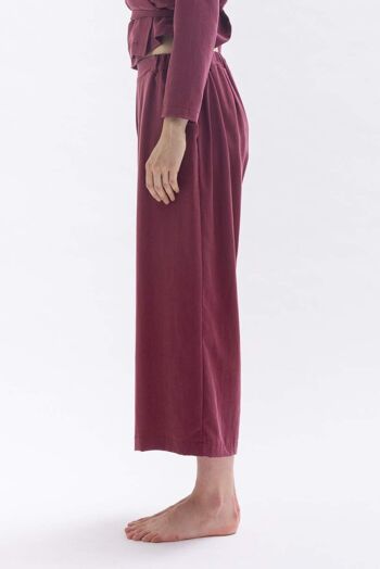 Culotte "THE-KLA" en rouge Bordeaux en Tencel 3