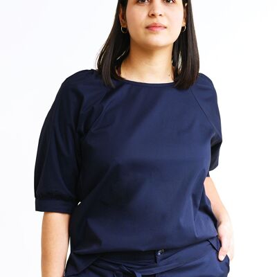 Gathered top IN-DYA in dark blue with a cut-out at the back - organic cotton