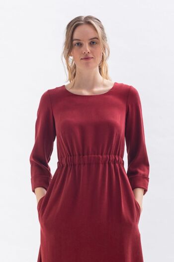 Robe "WAR-RIS" en rouge en Tencel 1