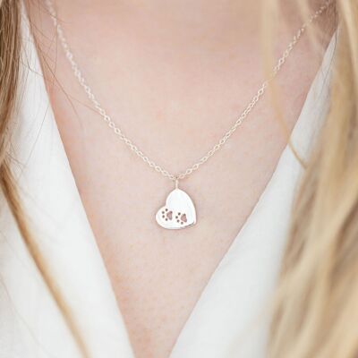 Collier en argent sterling avec patte de chien