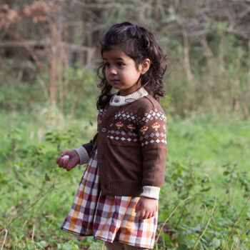 From One To Another Cardigan en tricot Fair Isle Toadstool 2