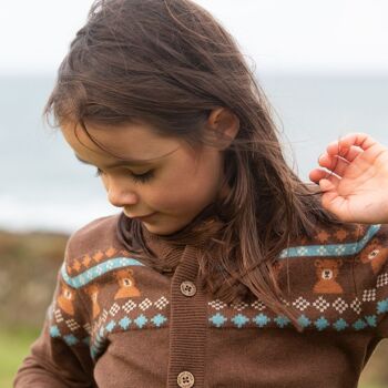 From One To Another Cardigan en tricot Fair Isle Bear 3