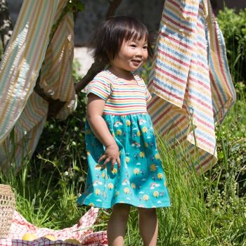 Au-delà de l'arc-en-ciel Easy Peasy Dress 2