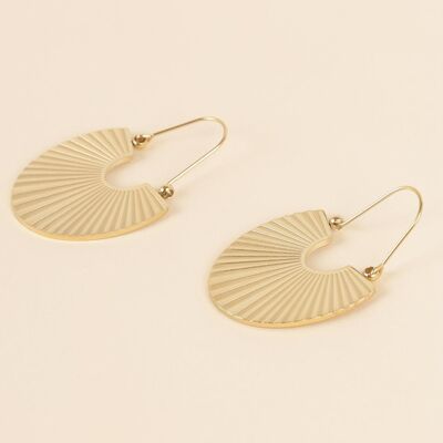 Golden earrings with fan motif