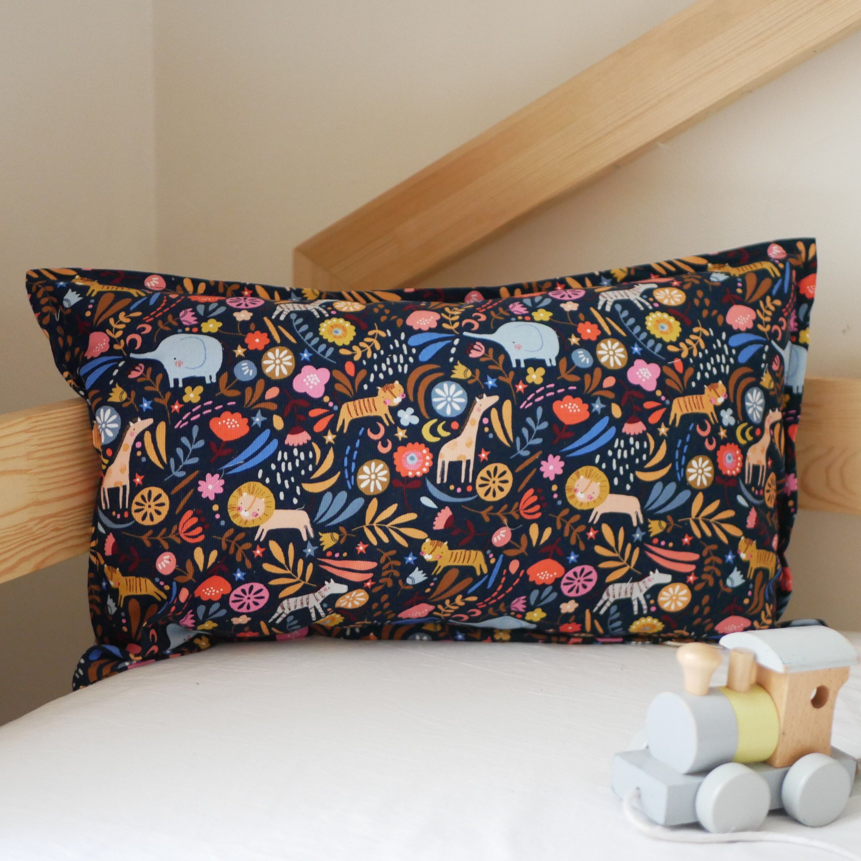 Cuscino decorativo per bambini - Alla scoperta degli animali selvatici