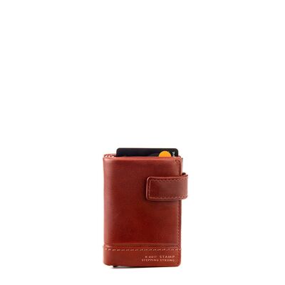 Automatic credit card holder in washed leather