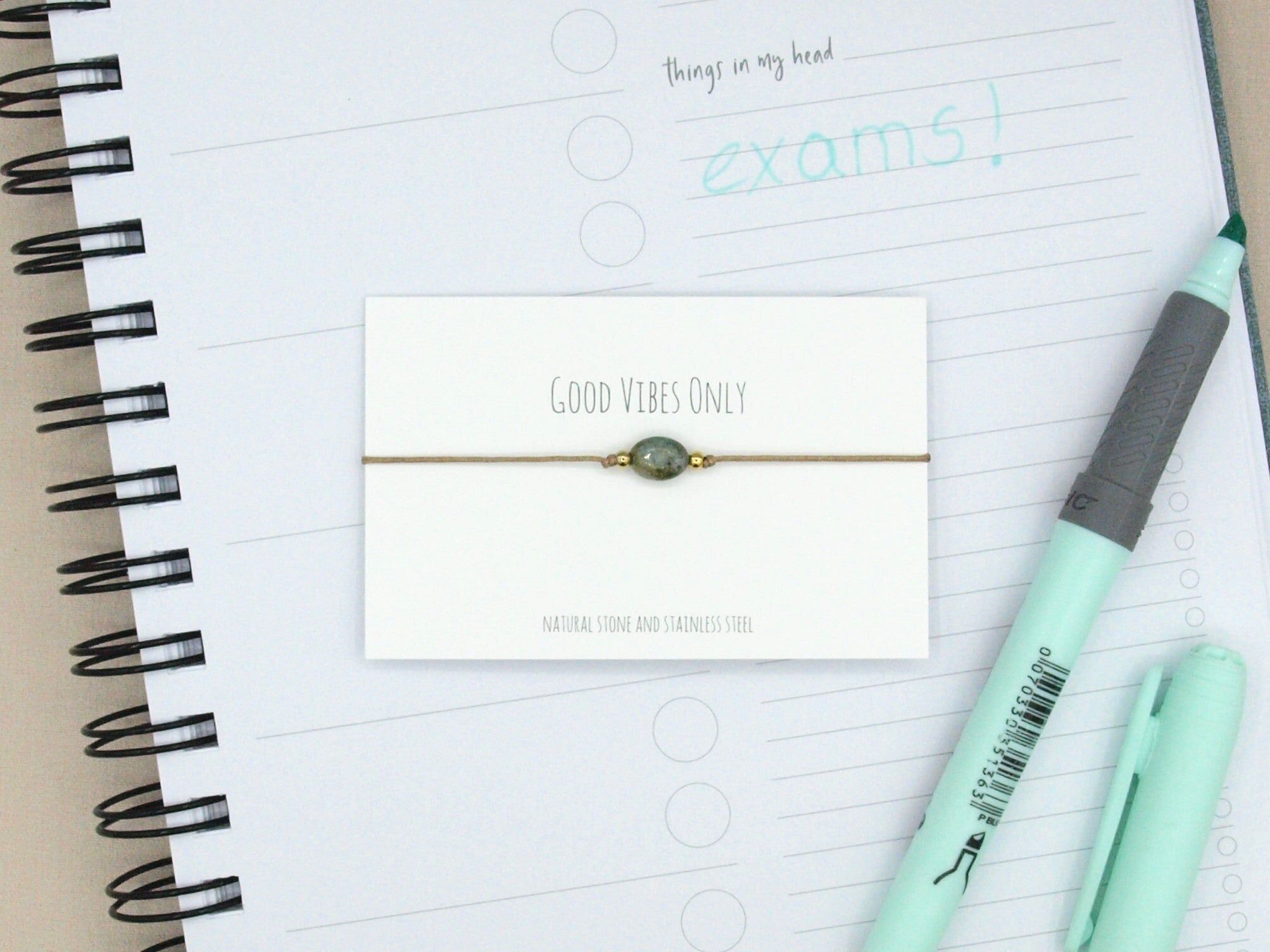 Bracciale calcedonio ovale oro, argento acciaio inossidabile