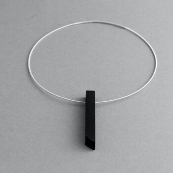 COLLIER COLONNE – Zeitgenössische Minimal-Halskette, handgefertigt aus Beton 2