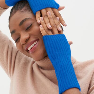 Cashmere Mitt in Jetstream Blue