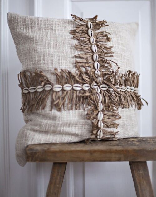 Style 6 Cotton Shell Pillow Cross - Beige / Tobacco