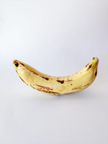 banane en céramique 1