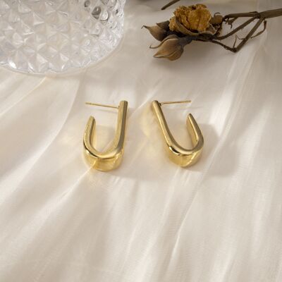 Golden oval hoop earrings