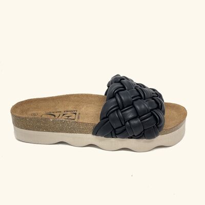 Bio Delia sandal in black braided microfiber