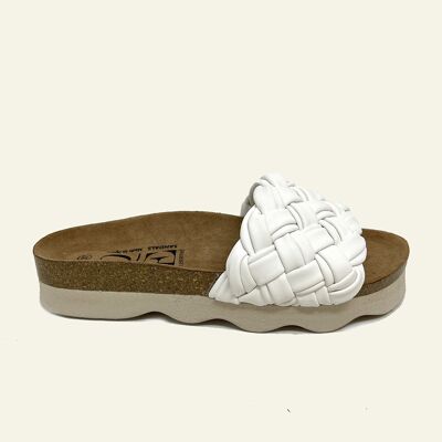 Bio Delia sandal in white braided microfiber