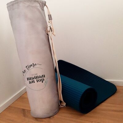 Gym bag, yoga - Me time from a top mom