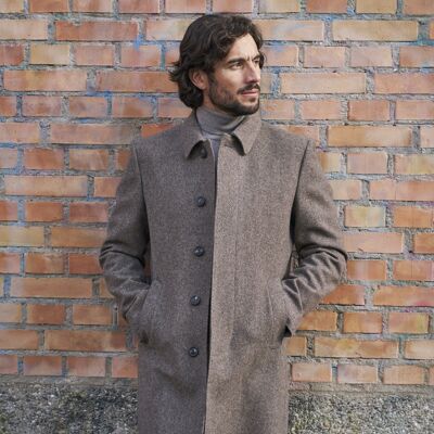 Mid-length Ezra coat in light undyed wool