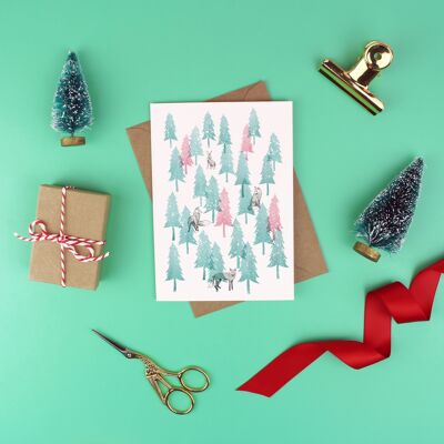 Cartolina di Natale con creature invernali