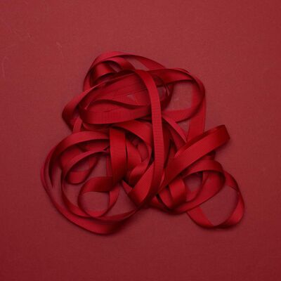 Cinta de regalo rojo oscuro, cinta sin arrugas, fácil de atar para envolver regalos, 5 m de largo x 16 mm de ancho, cinta de grogrén resistente
