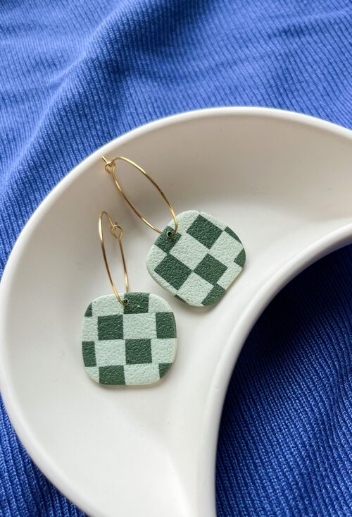 Green and mint squares