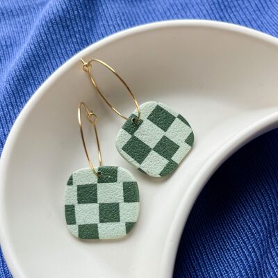 Green and mint squares