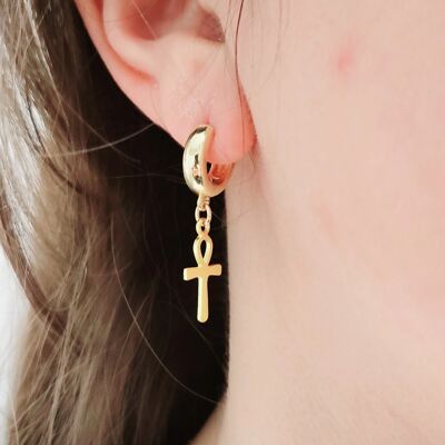 Boucles d'oreilles dorées Ankh Cross Huggie