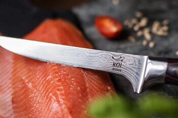 Couteau à désosser KOI ARTISAN - Lame de désossage du poisson et de la viande 6 pouces - Motif Damas élégant - Couteau de cuisine professionnel - Acier inoxydable japonais à haute teneur en carbone - Résistant aux taches et à la corrosion 4