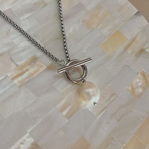 Silver Plated T Bar Pearl Necklace