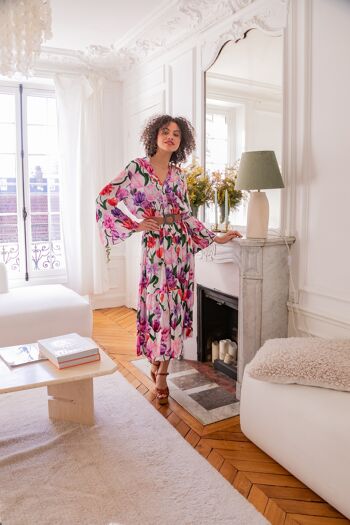 Robe longue à imprimé bohème boutonnée devant et col V avec manches évases 3