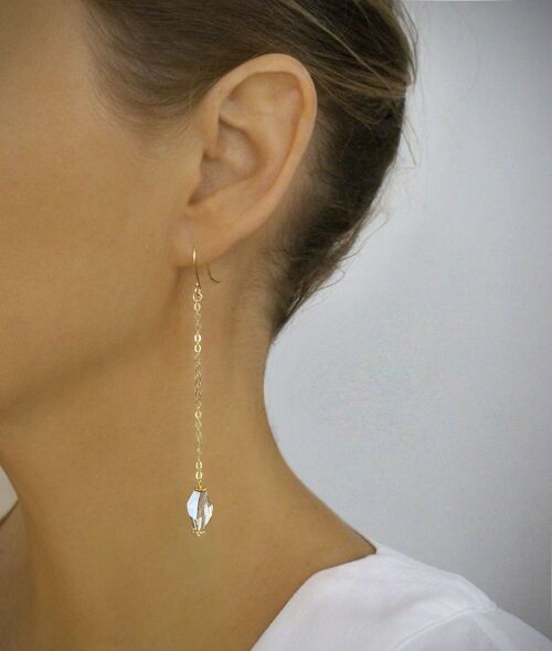Dangle earrings with Golden Shadow crystals