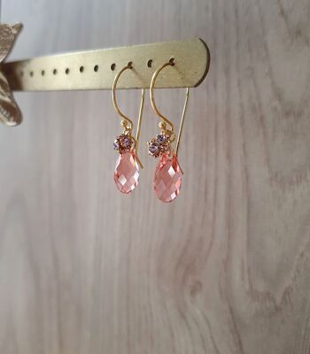 Boucles d'oreilles dorées avec gouttes de cristal Rose Peach 4