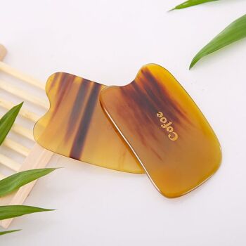 Planche à gratter Gua Sha en corne de buffle naturelle 1