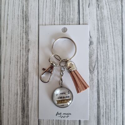 "Auntie is the most awesome" keyring