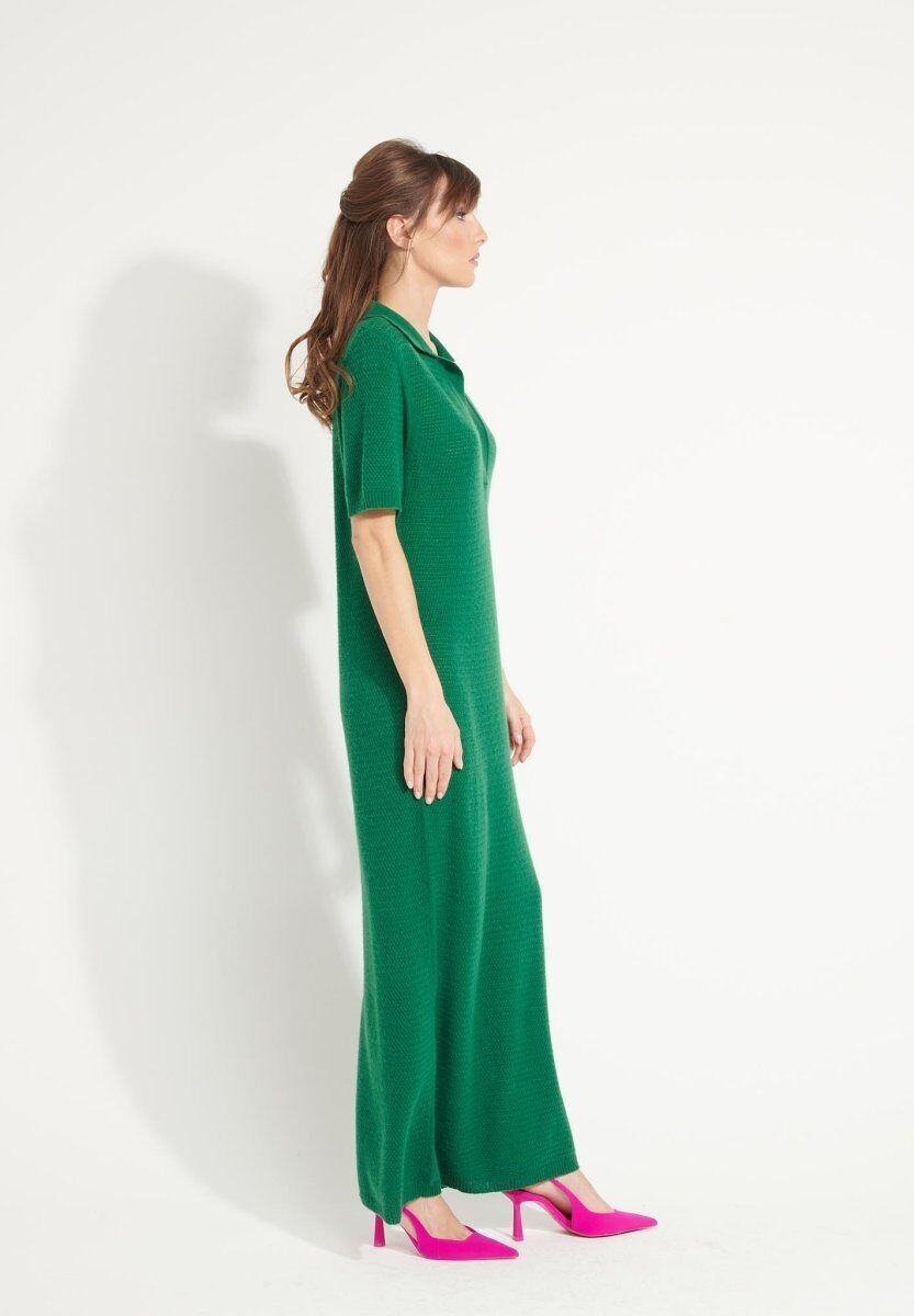 AVA 18 Longue robe col polo en cachemire à maille pointelle vert émeraude