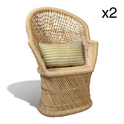 SET DI 2 POLTRONE IN BAMBÙ NATURALE INTRECCIATO A MANO CON DUE CUSCINI GIALLO SENAPE CON FANTASIA ZAMZABE E POMPON