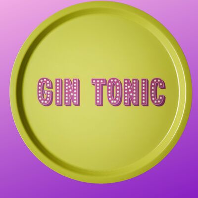 Grünes Tablett mit Gin Tonic