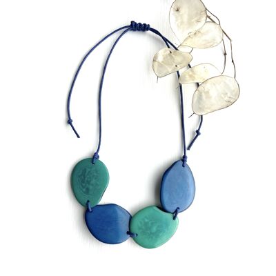 Collar de Cuentas de Tagua Verde Mar