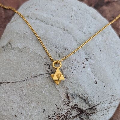 The Tetrahedron Accent Necklace - Gold Plated