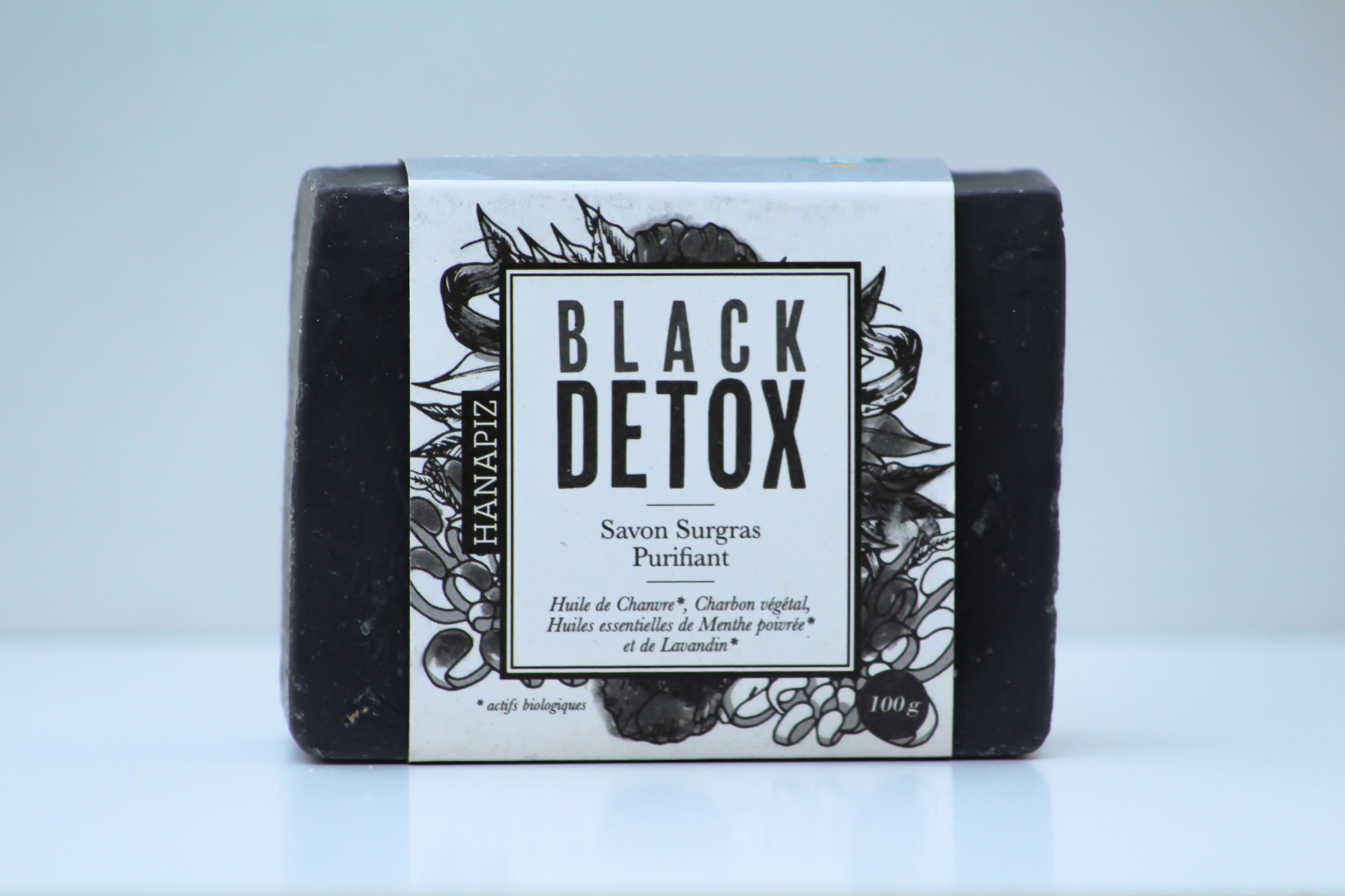Tratamiento facial sobregraso con cáñamo y carbón - "Black detox"