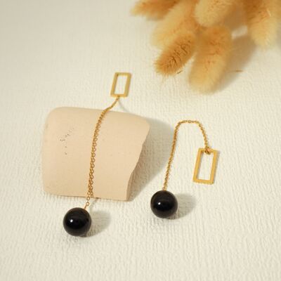 Chain, rectangle and black ball earrings