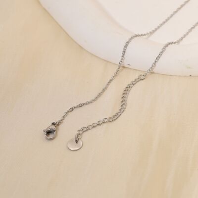 Silver plated circle necklace