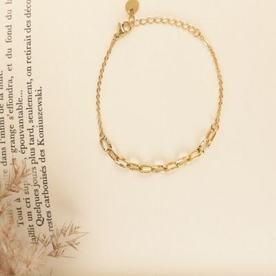 Fine link chain bracelet
